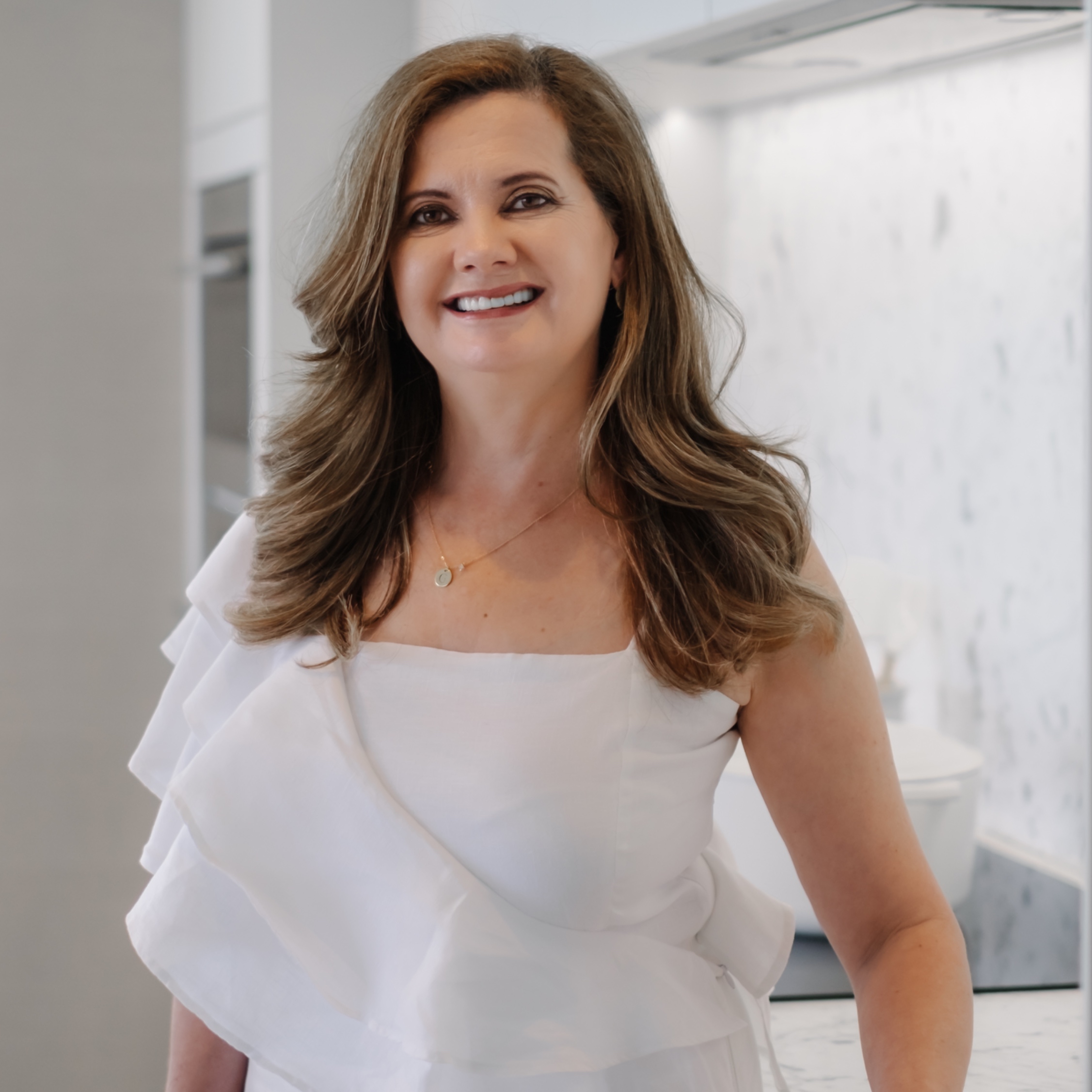 Gloria Mendoza, Realtor Associate GG Properties