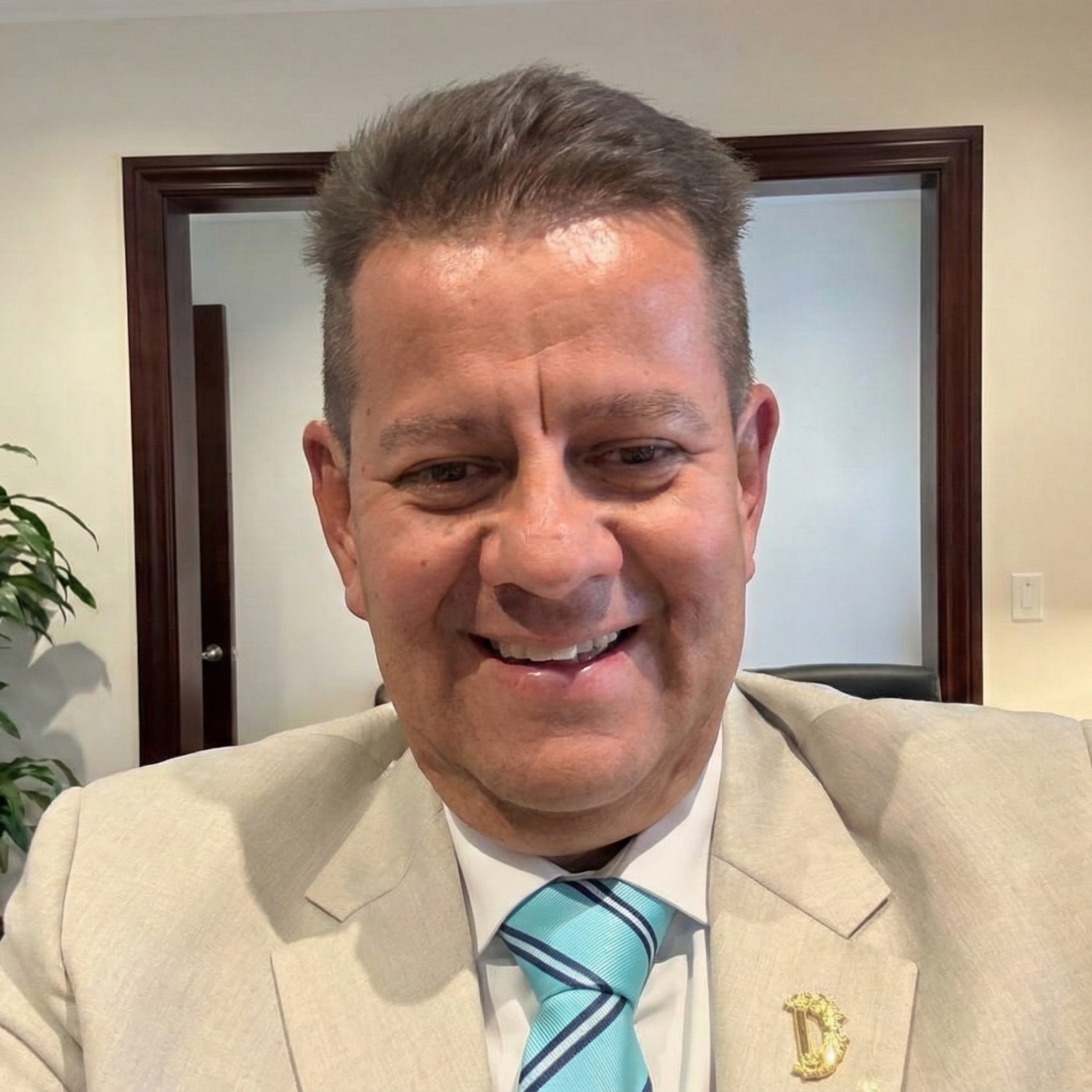 Jorge Zafra, Ejecutivo Inmobiliario Asociado a GG Properties USA